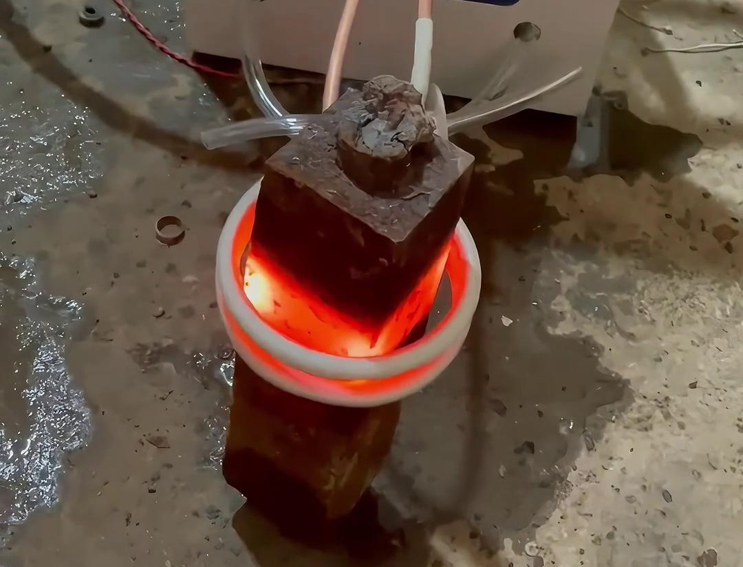 超音频91免费看黄下载加热设备在金属棒材料加工领域具有广泛的应