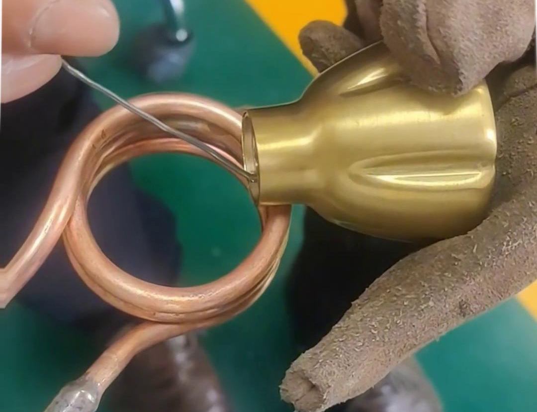 高频焊机适用于各类常见铜件铝件焊接，不管是标准件还
